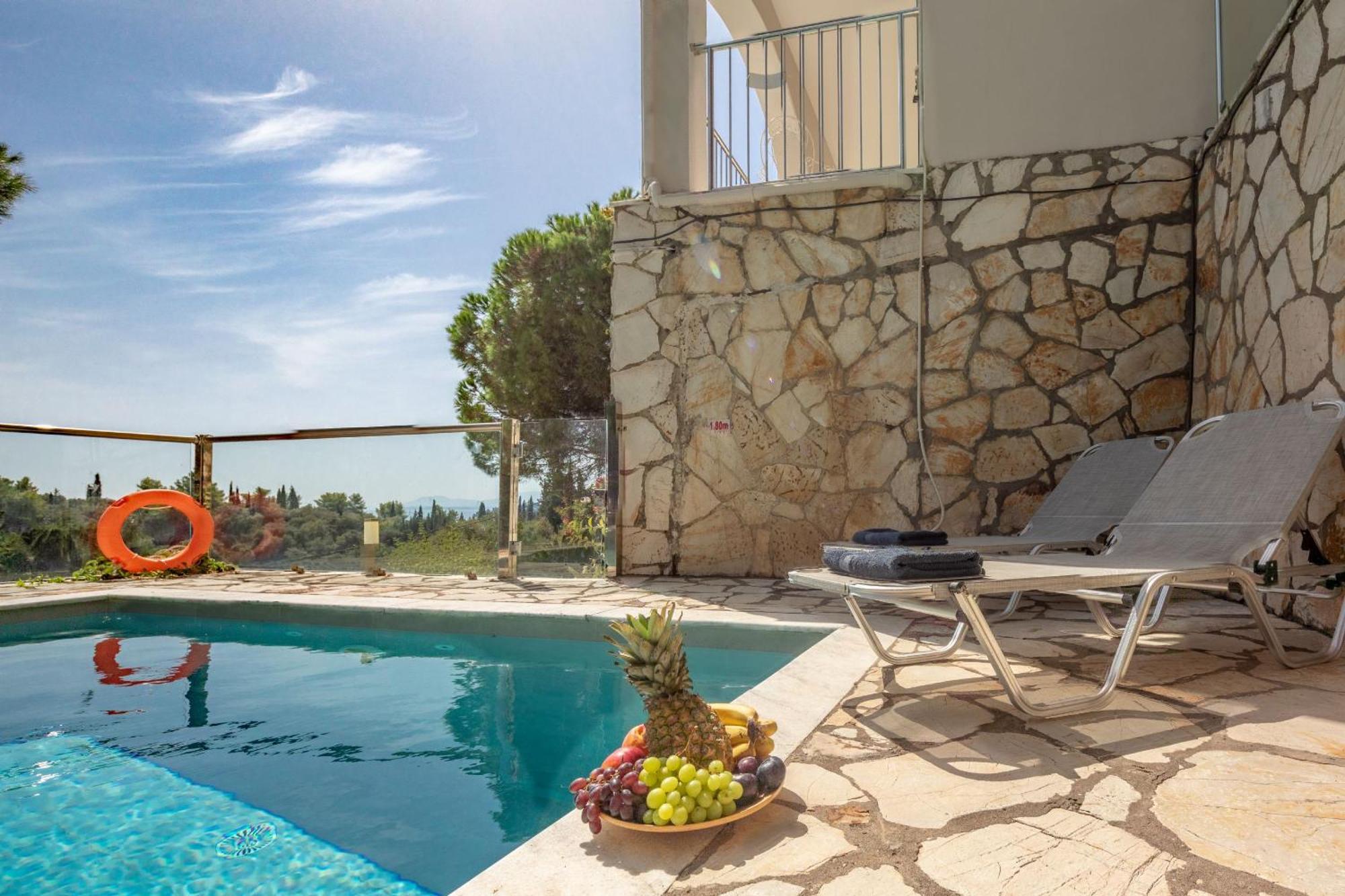 Anastar Agios Stefanos (Thinali)